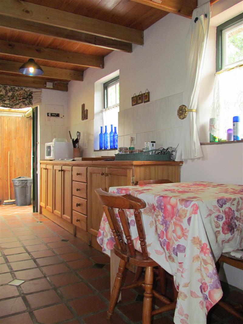 B's and Dove Cottage, Stanford, Western Cape Weekend Escapes Budget