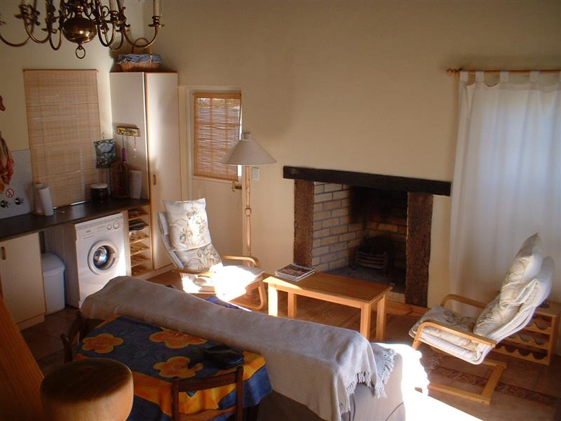 B's and Dove Cottage, Stanford, Western Cape Weekend Escapes Budget