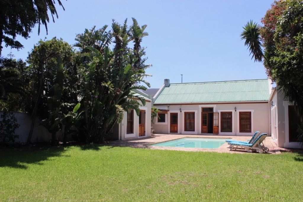 Hermanus, Western Cape selfcatering Budget Getaways